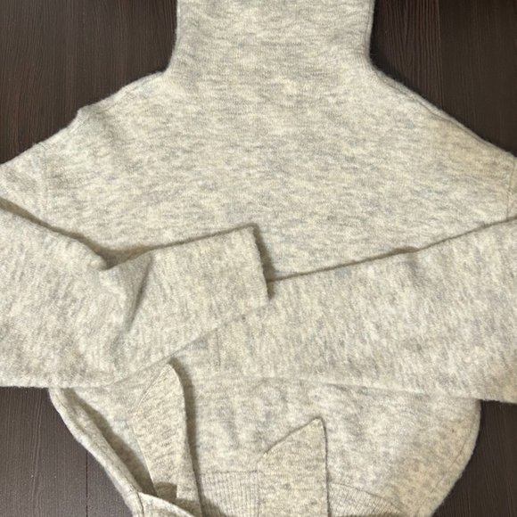 Aritzia Wilfred Lorin Sweater - Size Small Grey - Picture 3 of 3